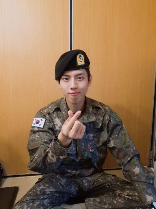 13 Idola K-pop Yang Akan Kembali dari Militer Paruh Kedua Tahun 2020 ini