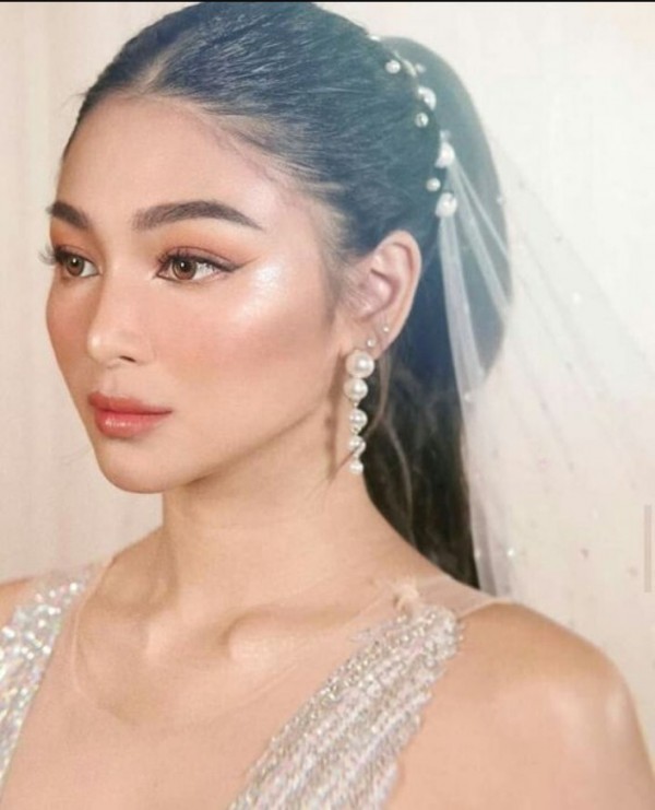 Starmometer Wanita Cantik di 2020