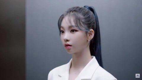 Netizen Korea Terkejut Setelah Melihat Visual Asli Aespa Karina di Iklan Hyundai Bersama Kai EXO