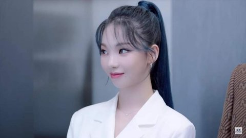 Netizen Korea Terkejut Setelah Melihat Visual Asli Aespa Karina di Iklan Hyundai Bersama Kai EXO