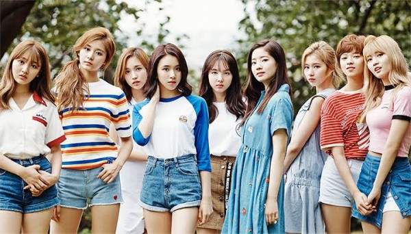 BLACKPINK Peringkat No. 1 Grup Paling Populer di AS + Lihat Peringkat 