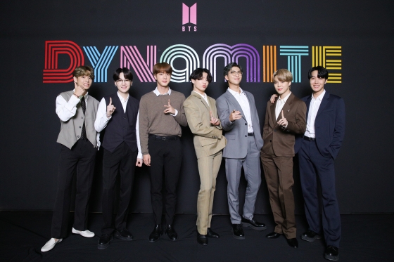 BTS dan BLACKPINK Untuk Grammy; Apa itu mungkin? Media AS Mengatakan 'Ya'