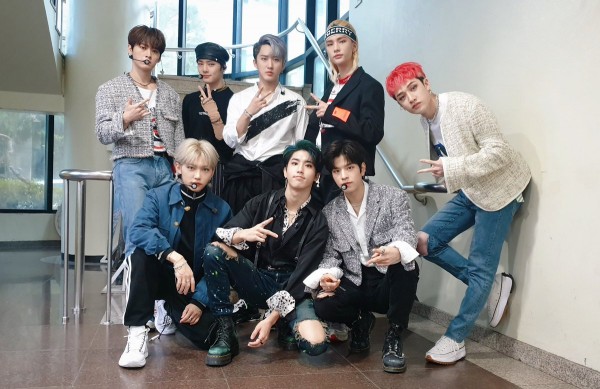 Stray Kids