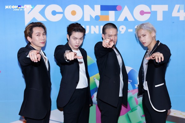 KCON:TACT 4 U