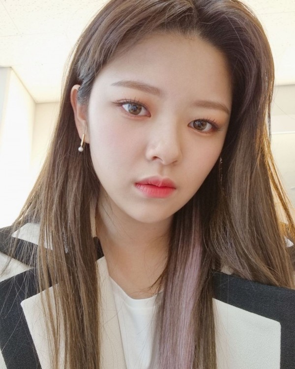 DUA KALI Jeongyeon