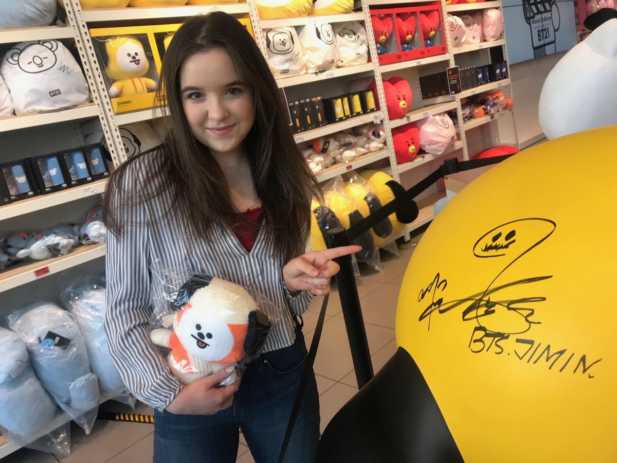 merch BT21