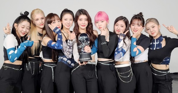 Kep1er Raih Pujian untuk Live Vocal Selama Encore Stage 'WA DA DA'