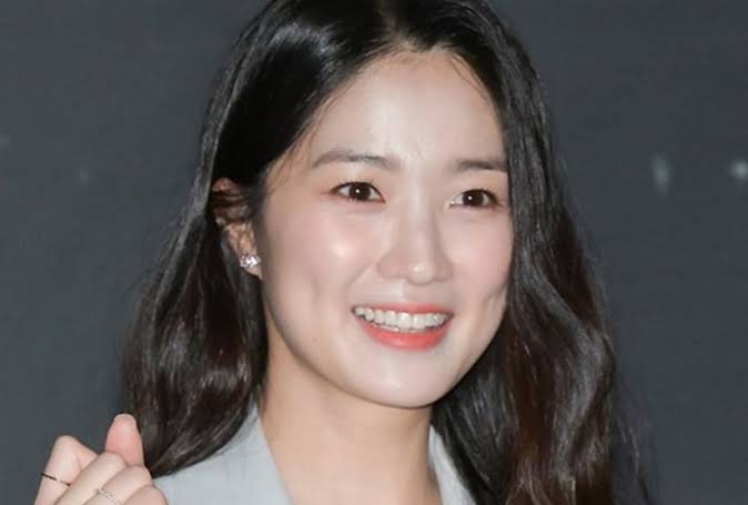 kim hye yoon